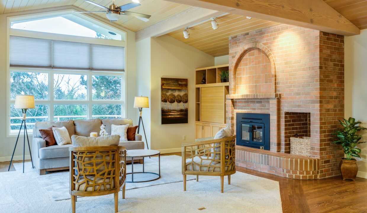 Francesca-tosolini-LL9V0iMpStM-unsplash-1